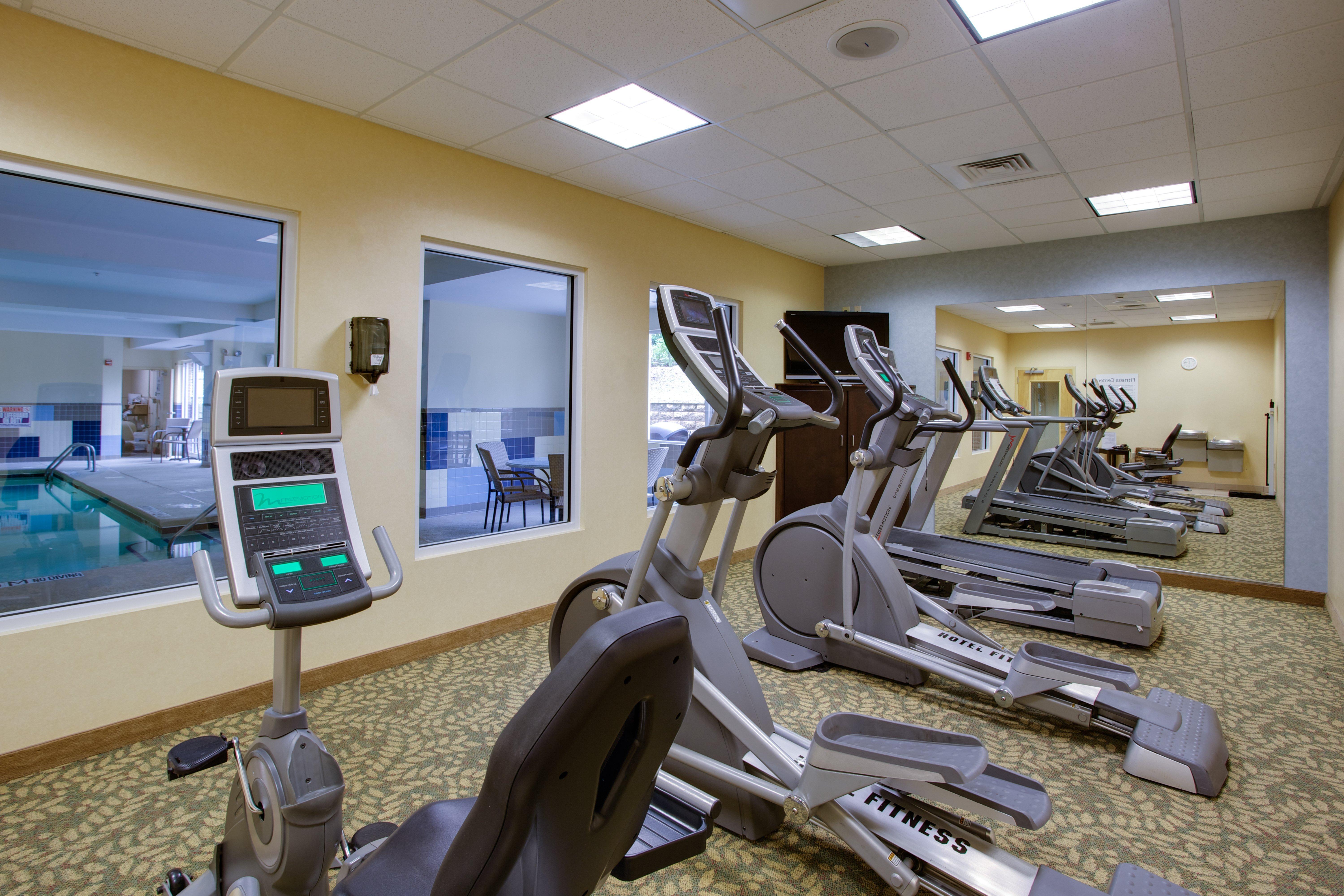 Holiday Inn Express Hotel Raleigh Southwest By Ihg Exterior photo