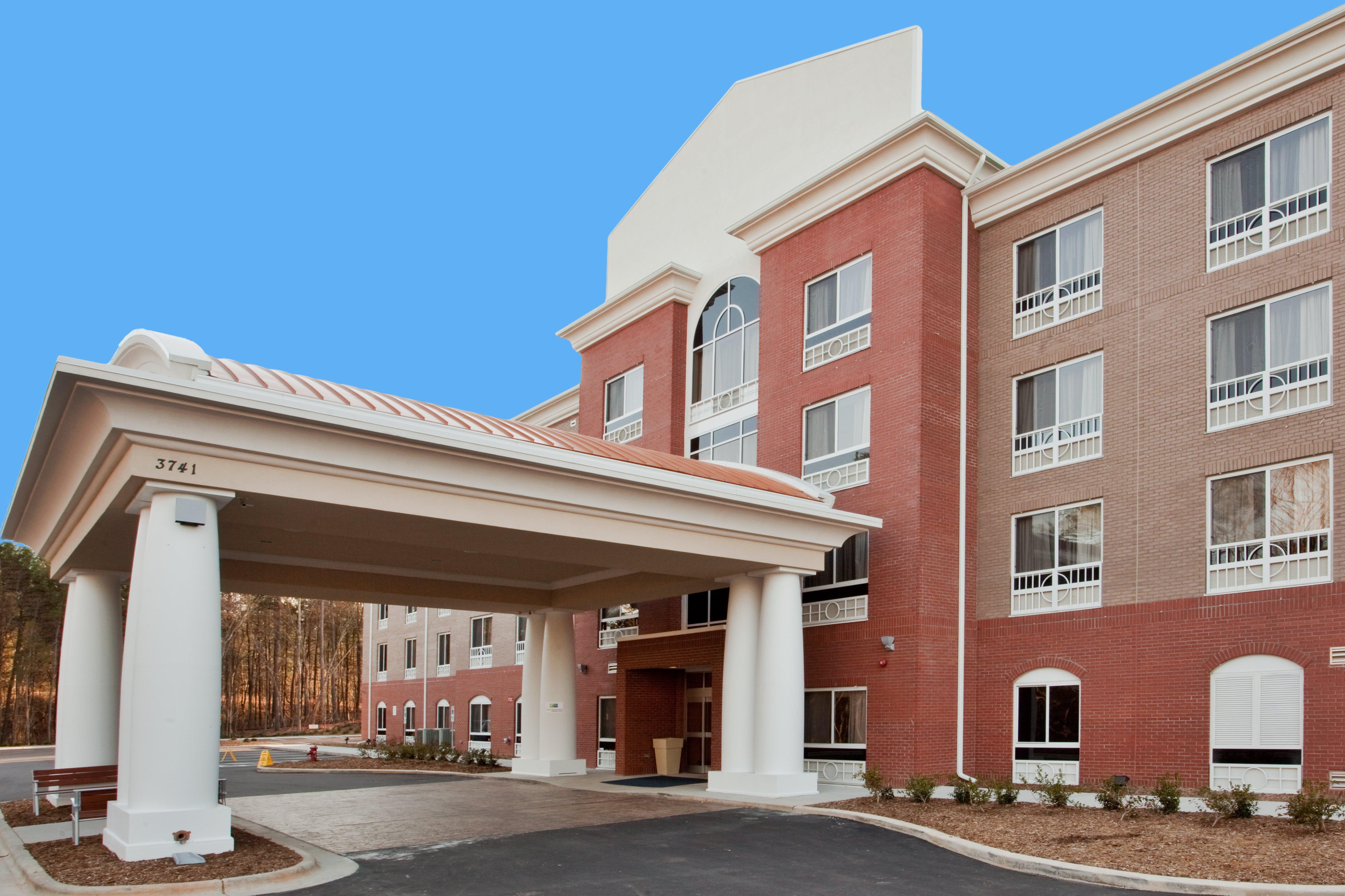 Holiday Inn Express Hotel Raleigh Southwest By Ihg Exterior photo